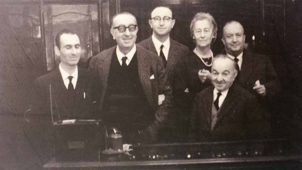 Foto di Giulio Gaito con la moglie Maria e il figlio Leonardo